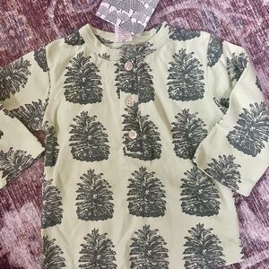 Kate Quinn Forest Print Long Sleeve Tee - Olive